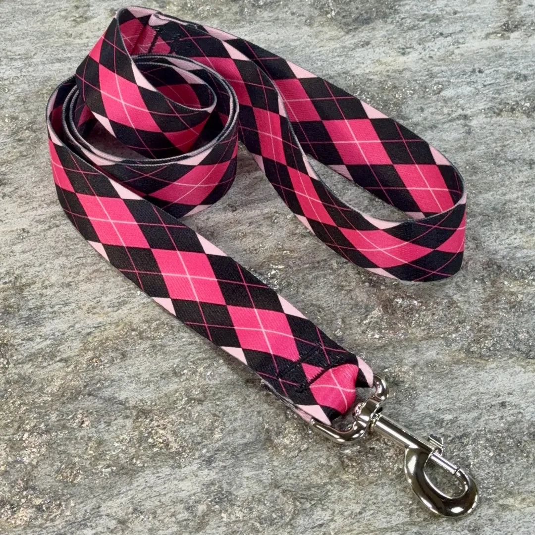 Argyle Pattern Dog Leash