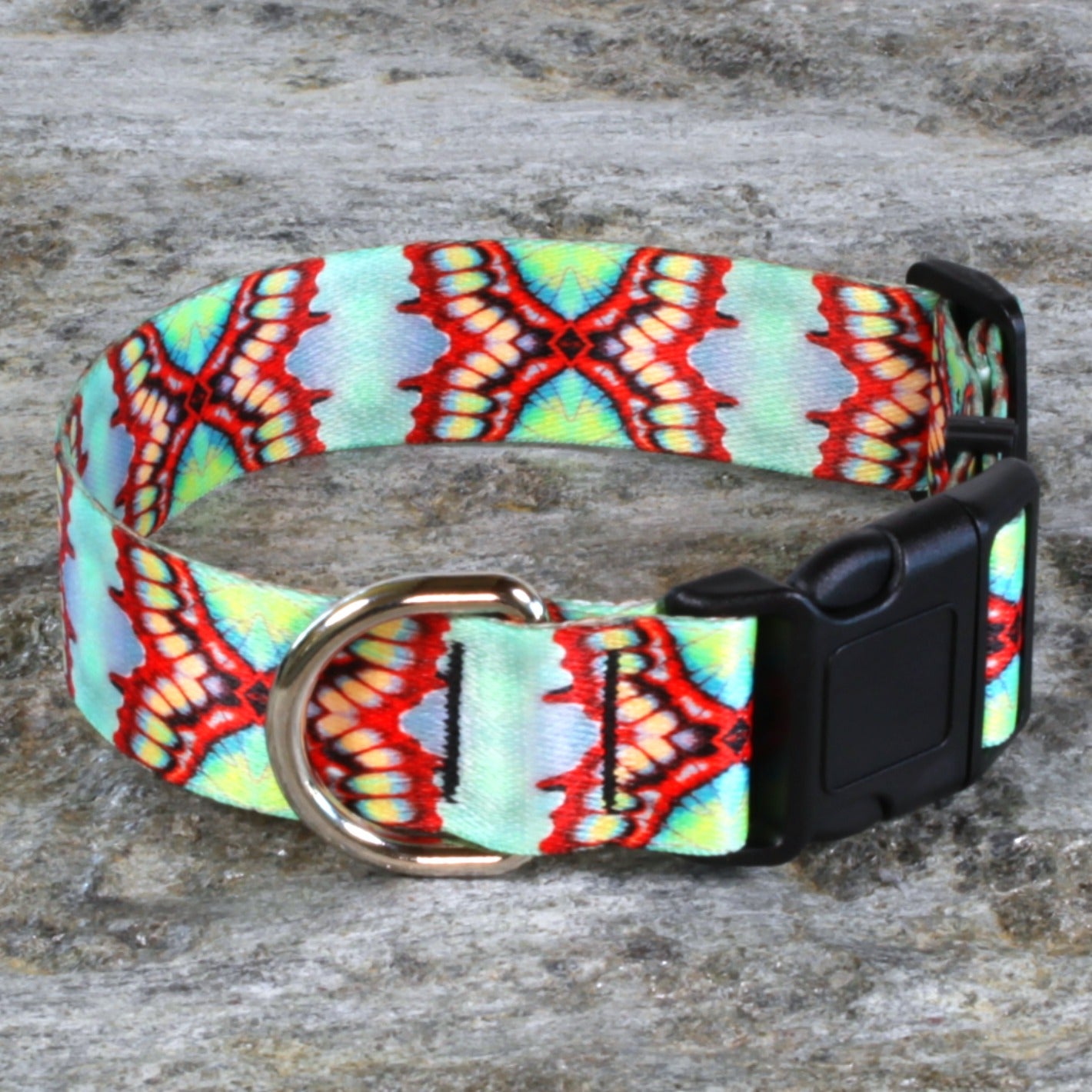Butterfly Showstopper Dog Collar – Symmetrical Wing Pattern