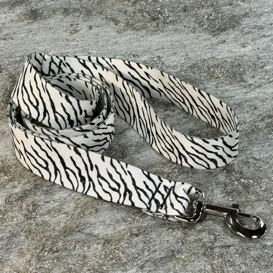 Black and White Animal Print Dog Leash