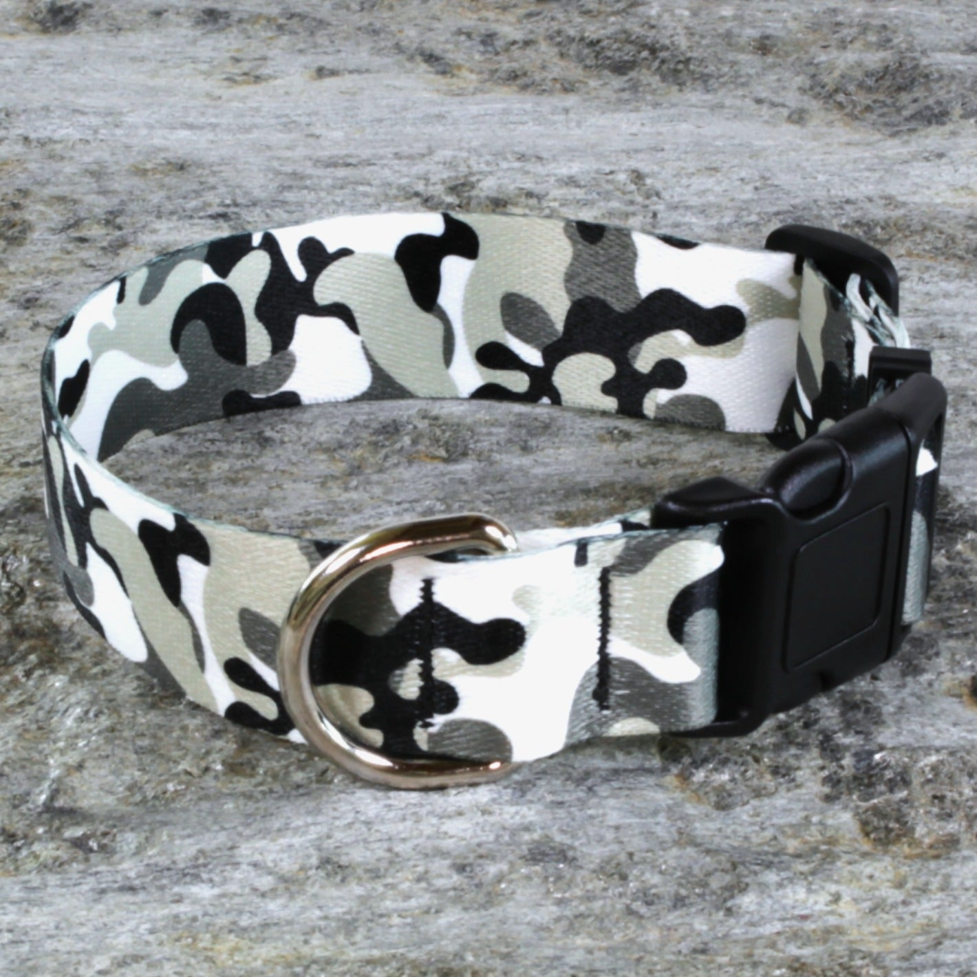 Winter Camo Dog Collar – Snow Camouflage Pattern