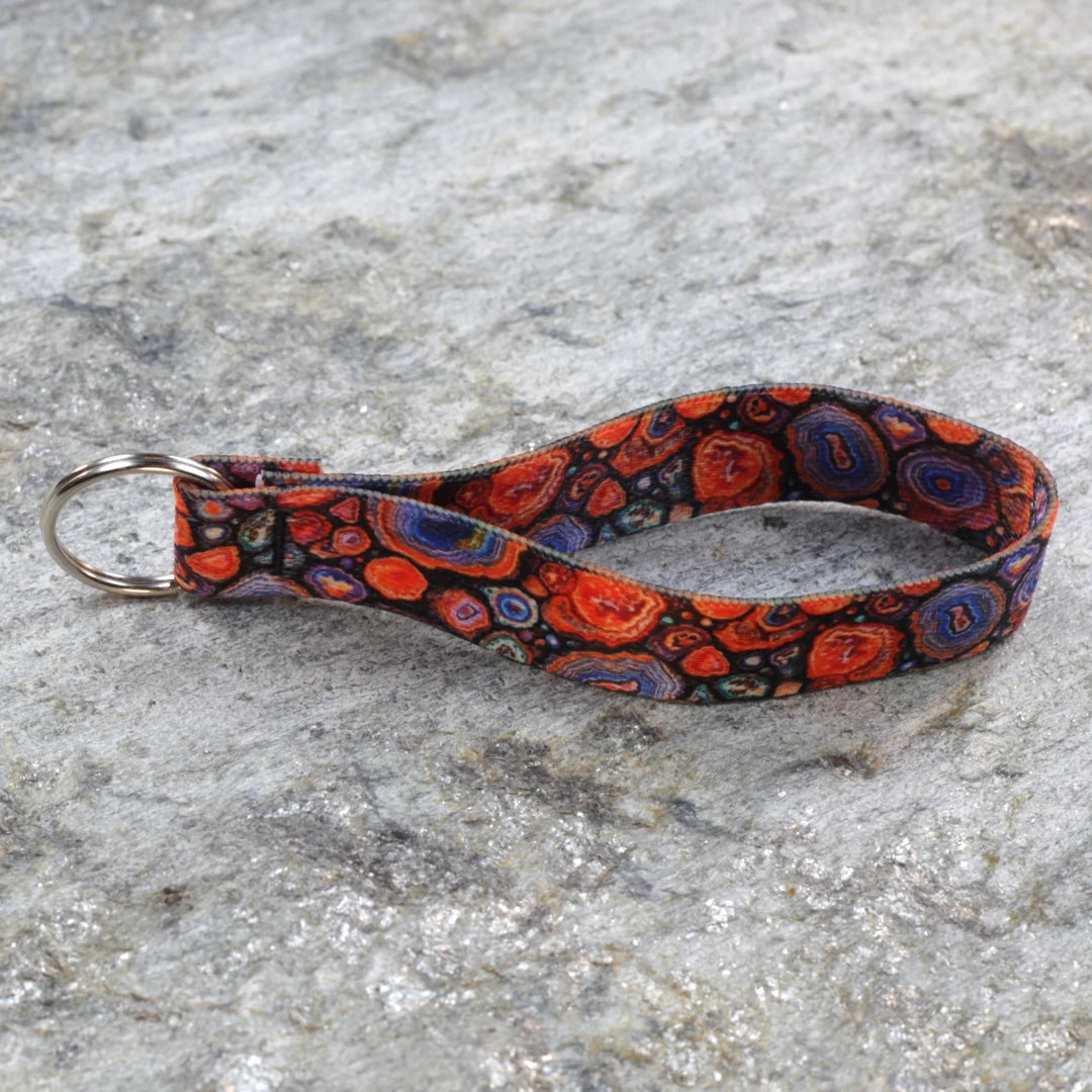 Nature Inspired Keychain Wristlet – Outdoor Style Key Wrist Strap for Keys & Bags