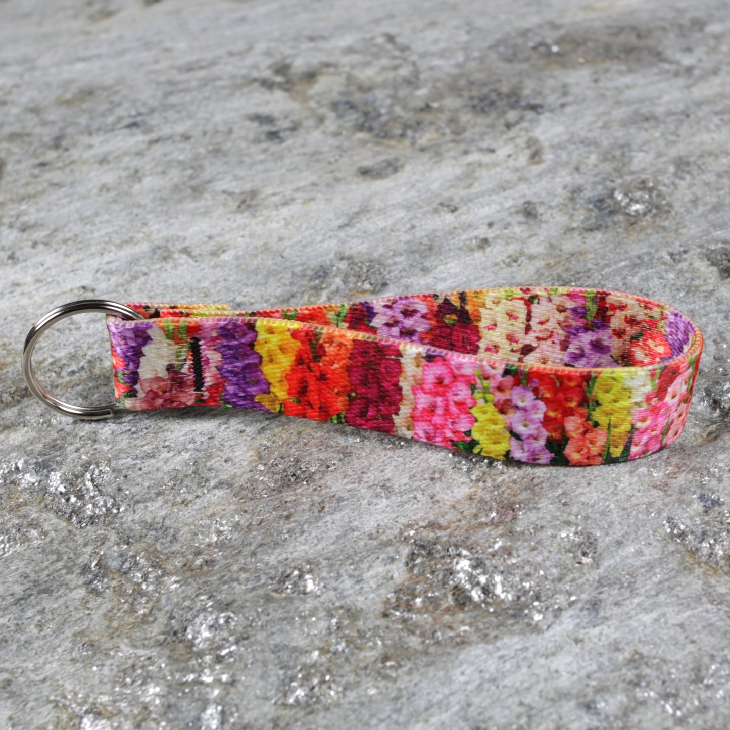 Floral Keychain Wristlet – Bright, Stylish Wrist Strap for Keys & Bags