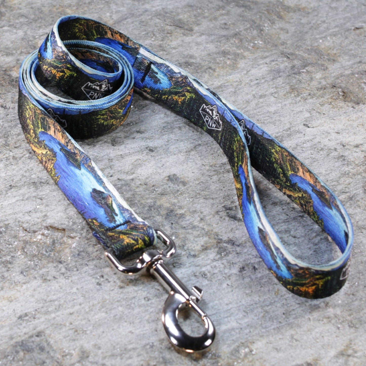 Pacific Northwest Pet Wear Dog Leash and Collar