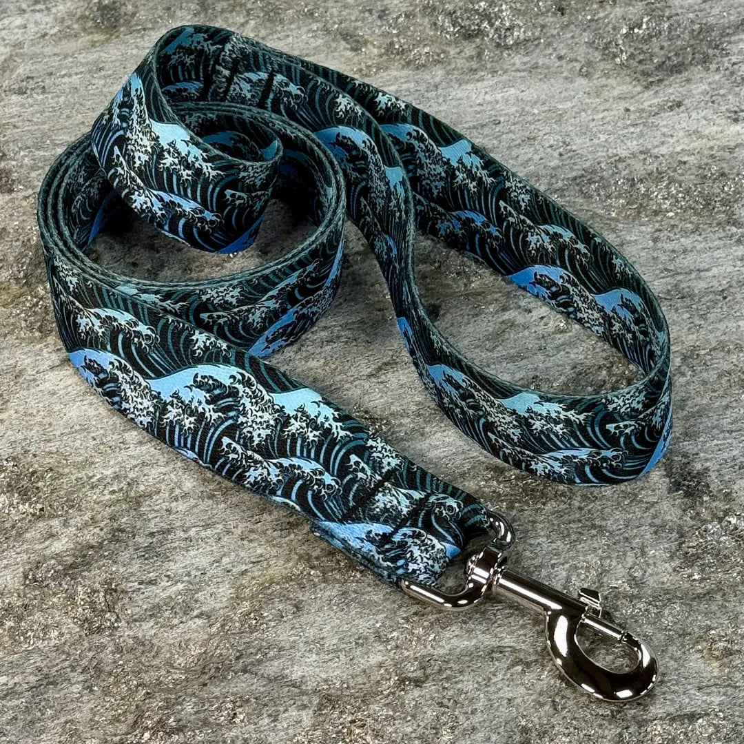 Waves Ocean Print Dog Leash