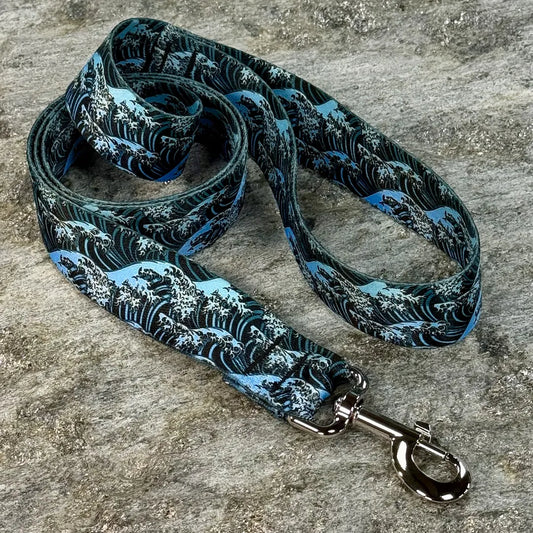 Waves Ocean Print Dog Leash