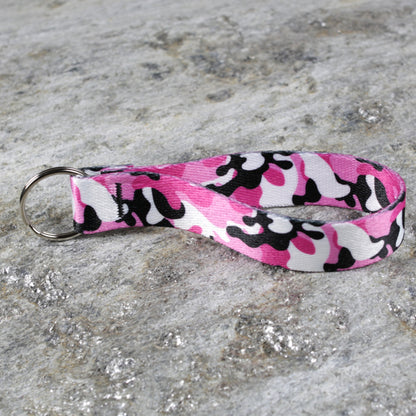 Camo Keychain Wristlet – Rugged Style Wrist Strap for Keys & Bags
